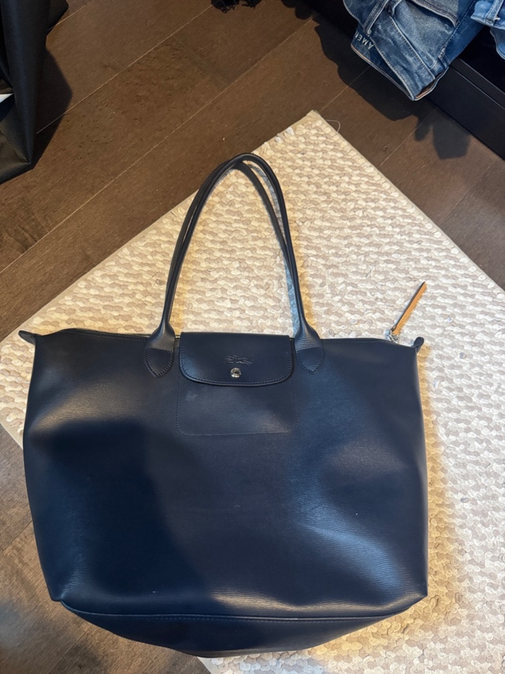 Longchamp Navy Leather Tote Bag - Classic Everyday Shoulder Bag